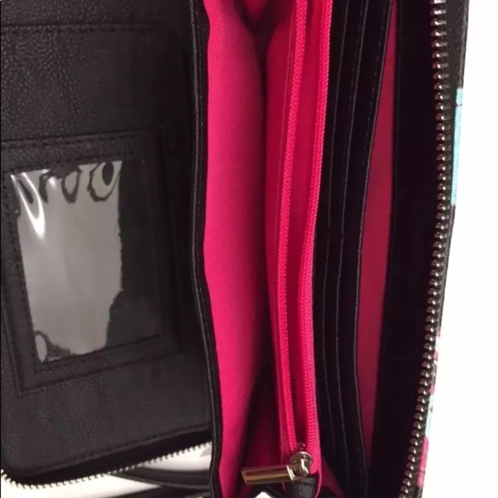 Betsey 🐕 Johnson Pug Bull Dog Wristlet Z/A Wallet - Picture 5 of 8
